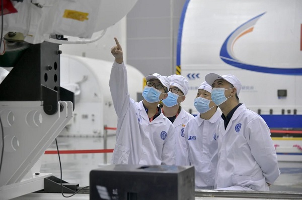 天和核心舱发射成功3.jpg